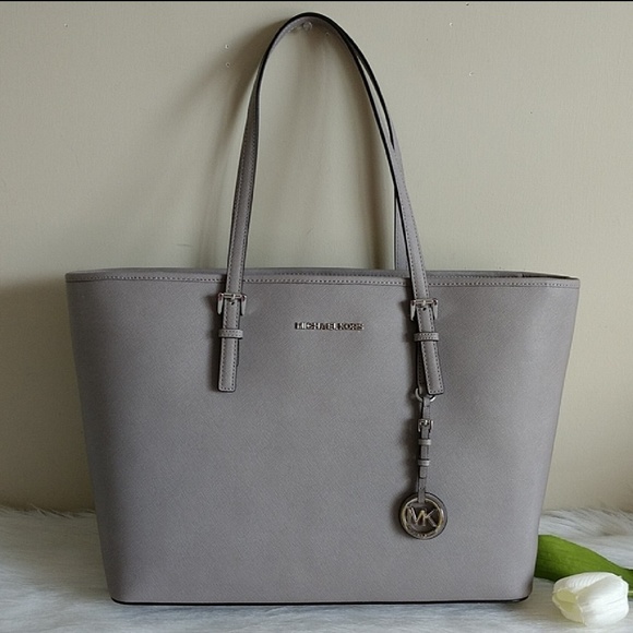 MICHAEL Michael Kors Handbags - NEW🌺FREE🛍️🌺 BEAUTIFUL MICHAEL KORS  TOTES.nwt